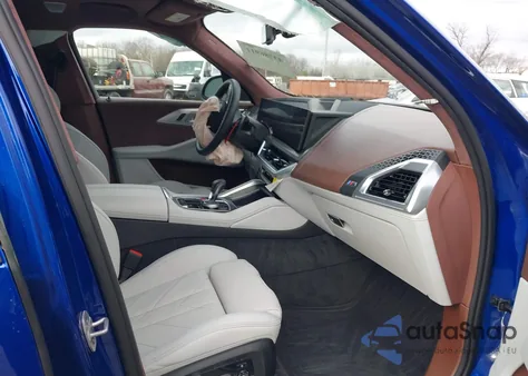 2025 BMW Xm from USA, damaged, VIN 5YM23CS07S9X67221